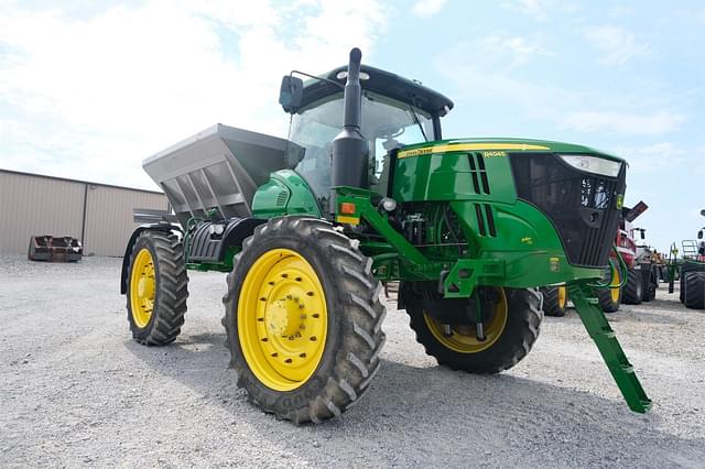 Image of John Deere R4045 equipment image 1