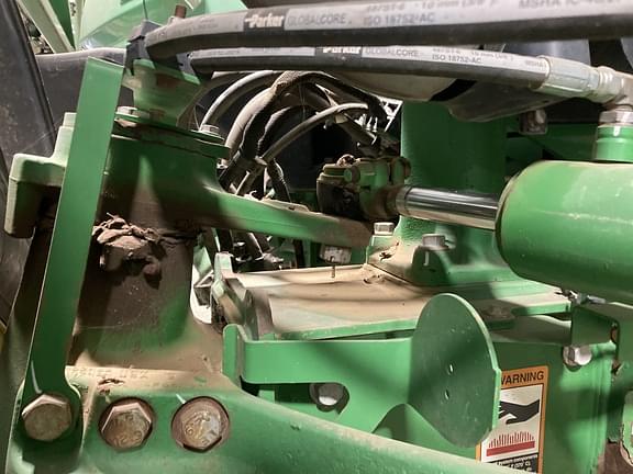 Image of John Deere R4045 equipment image 3