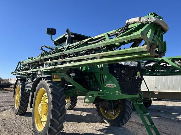 Image of John Deere R4045 equipment image 1