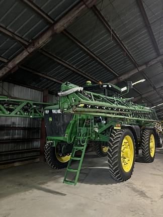 Image of John Deere R4045 equipment image 1