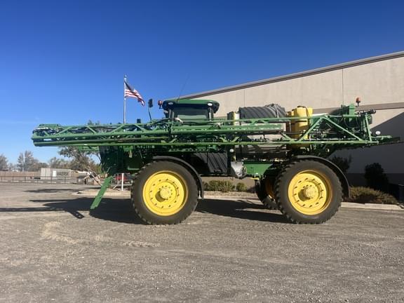 Image of John Deere R4045 equipment image 1