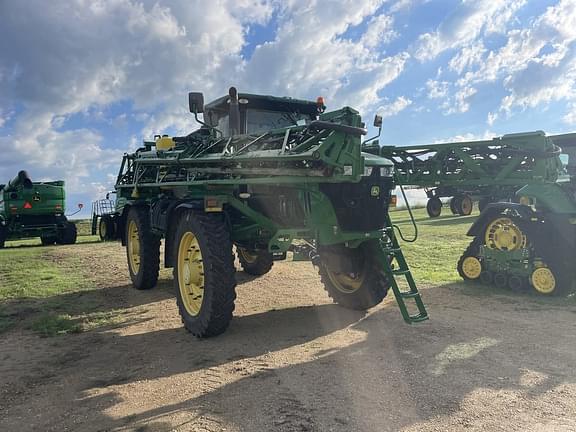 Image of John Deere R4045 equipment image 2