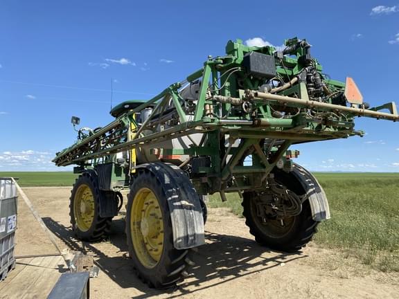 Image of John Deere R4045 equipment image 4