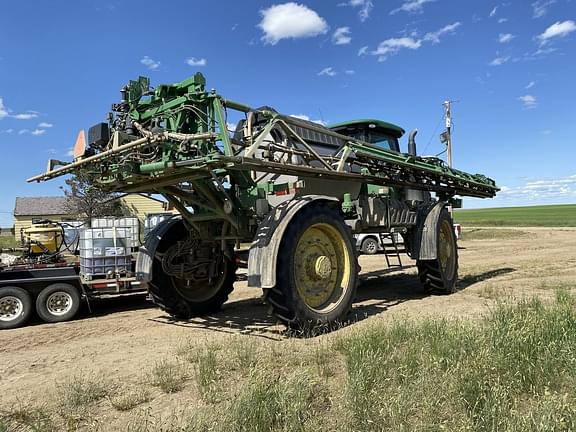 Image of John Deere R4045 equipment image 4