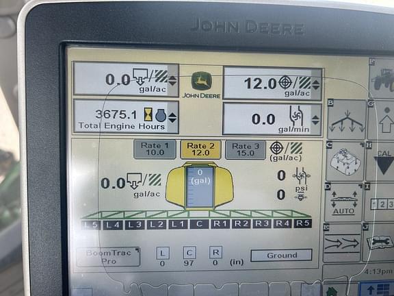 Image of John Deere R4045 equipment image 4