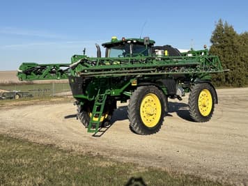 Main image John Deere R4045