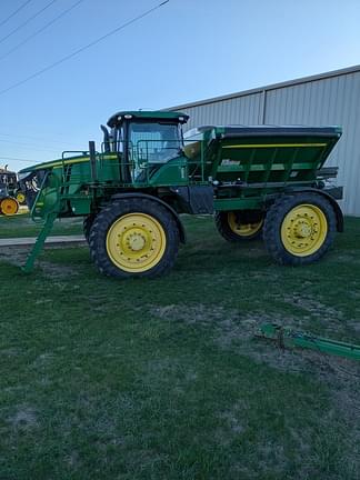 Image of John Deere R4045 equipment image 3