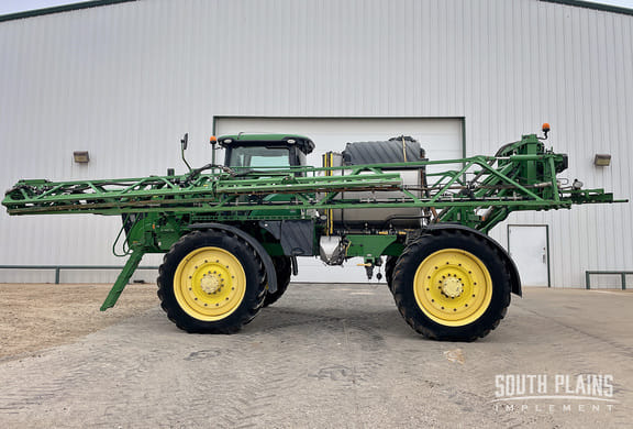 2015 John Deere R4045 Equipment Image0