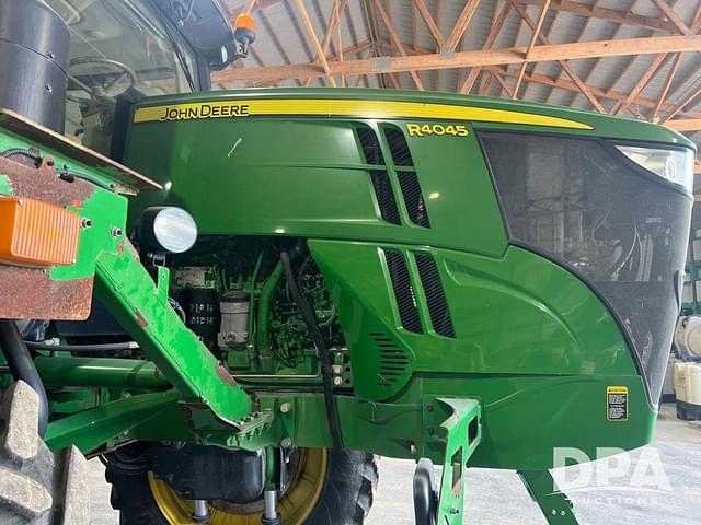 Image of John Deere R4045 equipment image 2