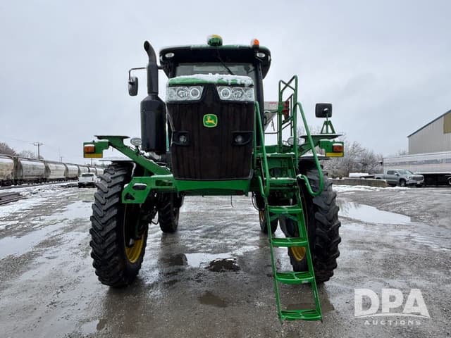 Image of John Deere R4045 equipment image 3