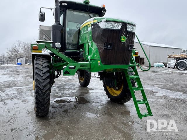 Image of John Deere R4045 equipment image 4