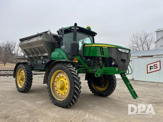 Image of John Deere R4045 equipment image 4
