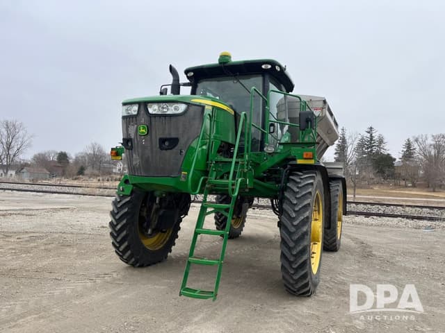 Image of John Deere R4045 equipment image 1