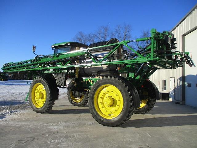 Image of John Deere R4045 equipment image 4