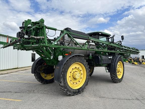 Image of John Deere R4045 equipment image 4