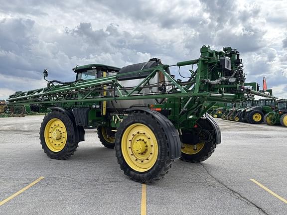 Image of John Deere R4045 equipment image 2