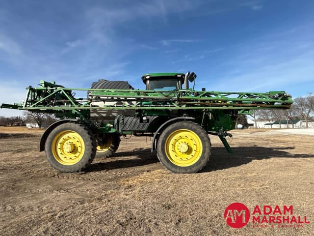 Image of John Deere R4045 equipment image 2