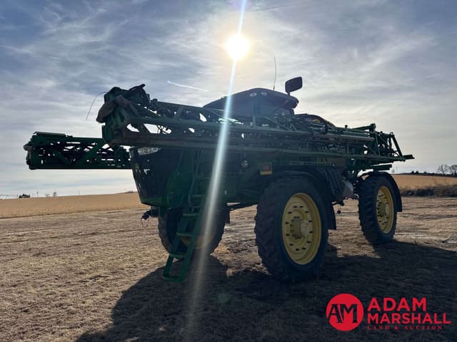 Image of John Deere R4045 equipment image 1