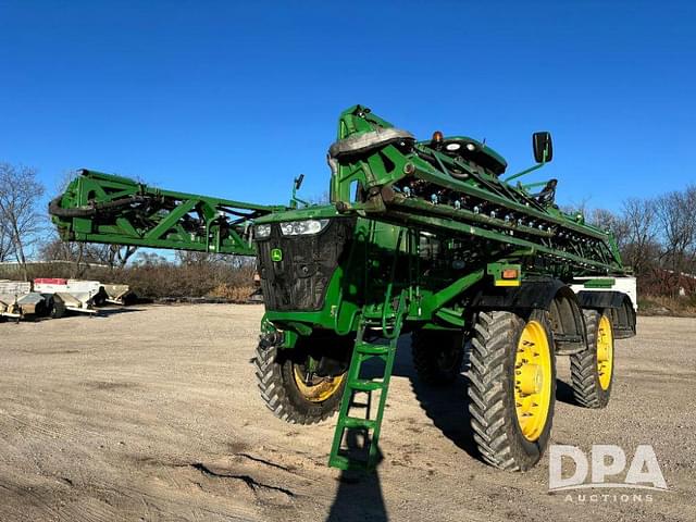 Image of John Deere R4045 equipment image 1