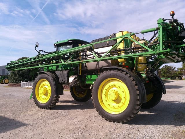 Image of John Deere R4045 equipment image 3