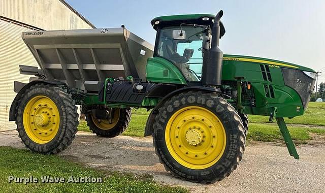 Image of John Deere R4045 equipment image 3