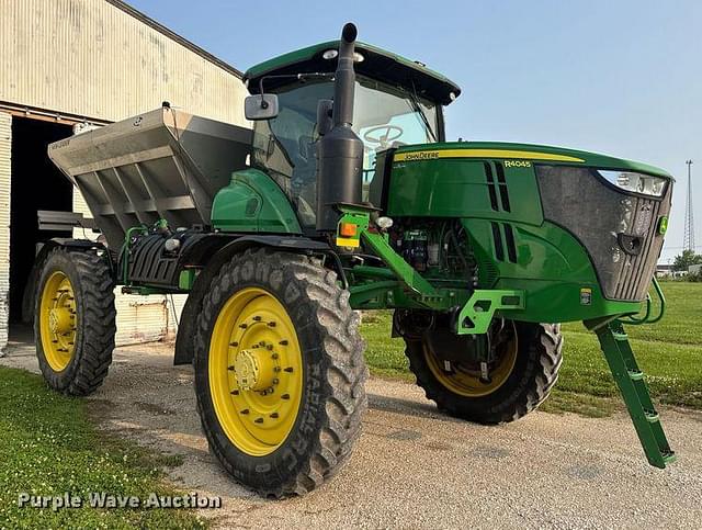 Image of John Deere R4045 equipment image 2