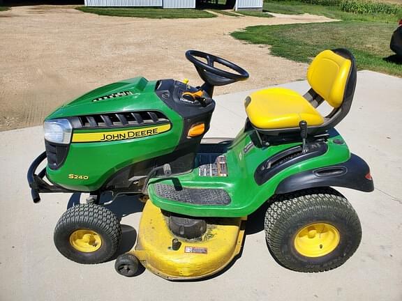 John deere 240 lawn tractor for sale hot sale