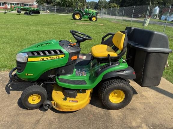 Image of John Deere S240 Primary image