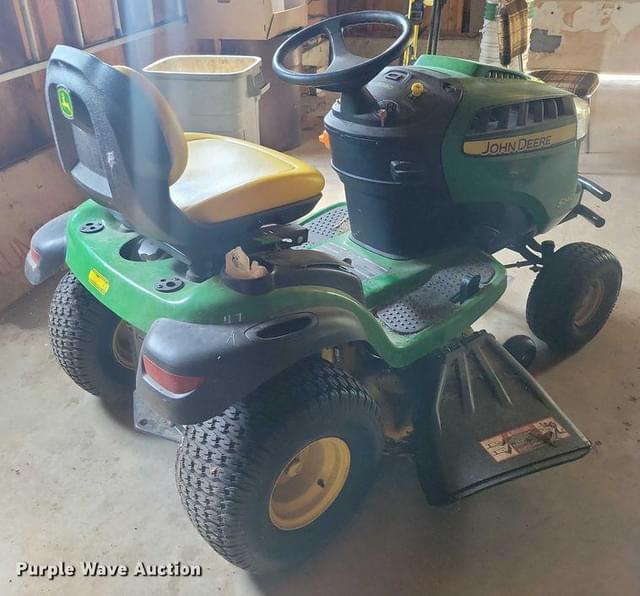 Image of John Deere S240 equipment image 4