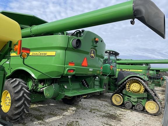 Image of John Deere S660 equipment image 3