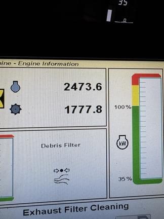Image of John Deere S660 equipment image 2