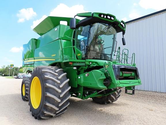 Image of John Deere S660 equipment image 1
