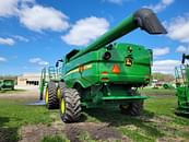 Thumbnail image John Deere S660 6