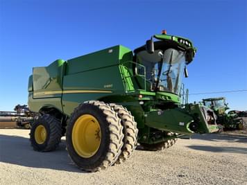 Main image John Deere S660