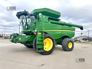 2015 John Deere S660 Image