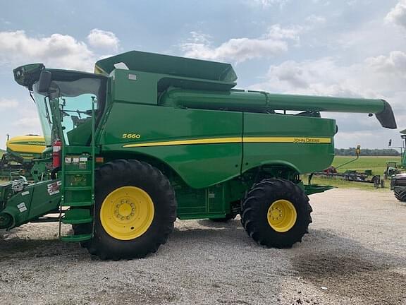 Image of John Deere S660 Primary image