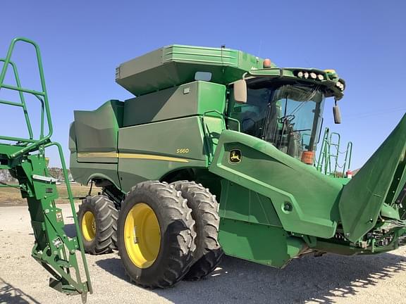 Image of John Deere S660 equipment image 4