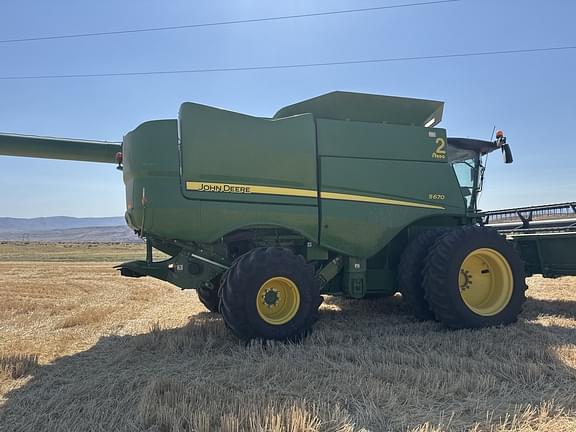 Image of John Deere S670 equipment image 4