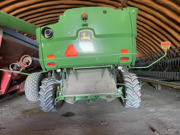 Image of John Deere S670 equipment image 2