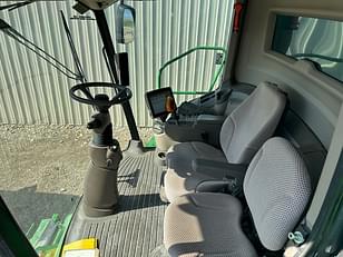 Main image John Deere S670 5