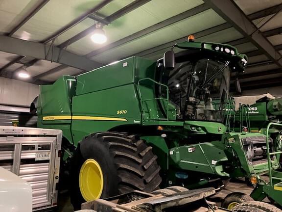 Image of John Deere S670 Primary image