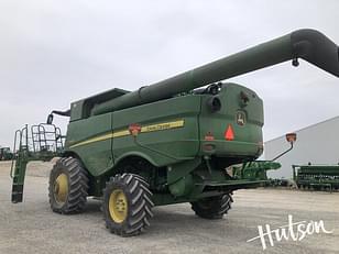 Main image John Deere S670 3