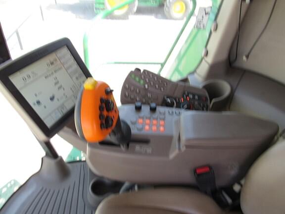 Main image John Deere S670 19