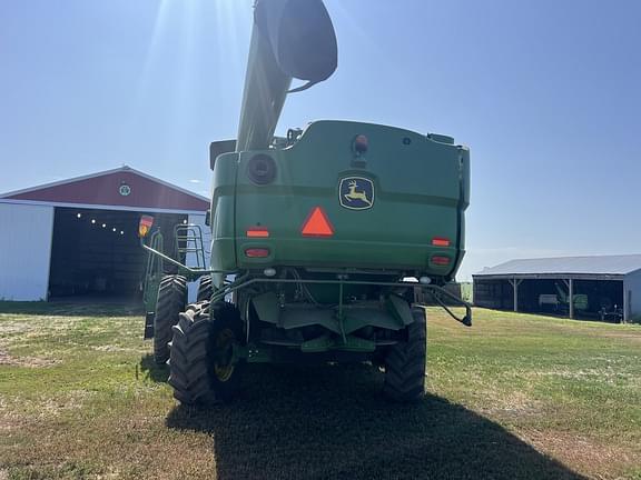 Image of John Deere S670 equipment image 3