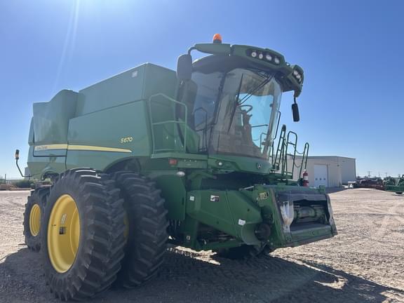 Image of John Deere S670 Primary image