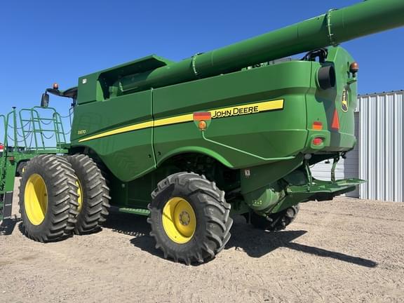 Image of John Deere S670 equipment image 3