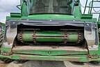Image of John Deere S670 equipment image 3