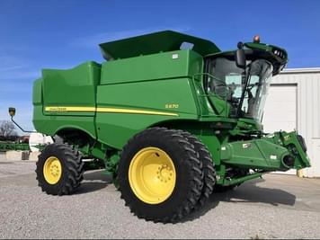 Main image John Deere S670