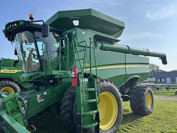 Image of John Deere S670 Primary image