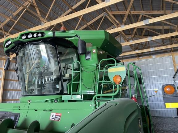 Image of John Deere S670 Primary image